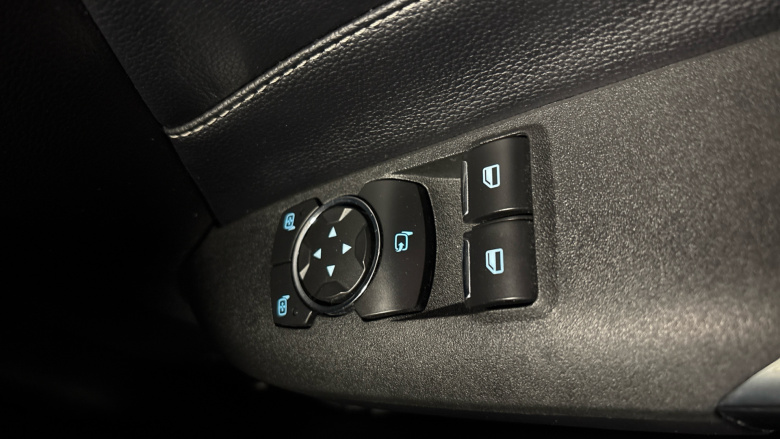 Ford Mustang 5.0 V8 GT 2dr Auto Petrol Coupe